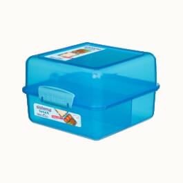https://stergita.sirv.com/sistema/catalog/product/3/1/31735_1.4l_lunch_lunchcube_label_angle_blue_1.png?canvas.width=265&canvas.height=265&canvas.color=fcfbf8&canvas.opacity=1&w=203&h=265